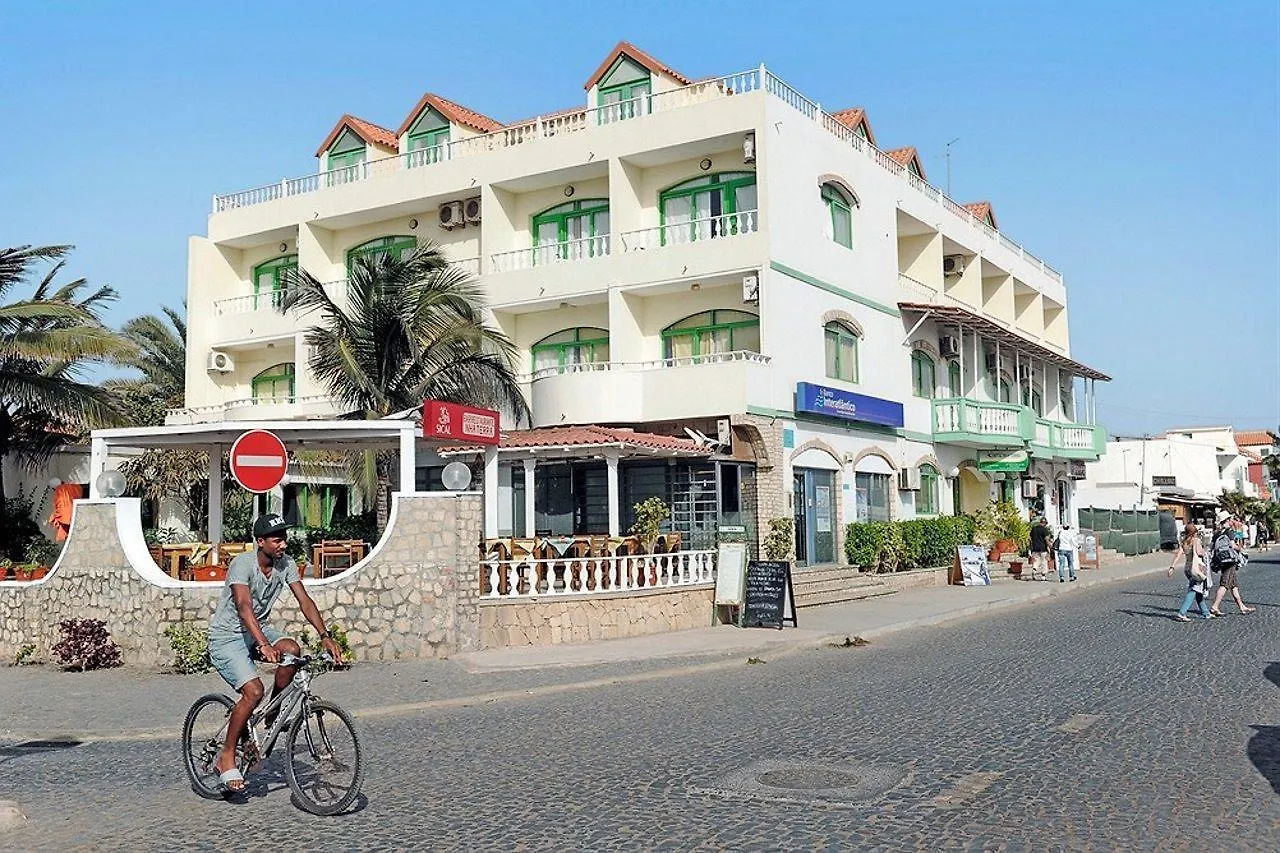 Hotel Nha Terra Santa Maria